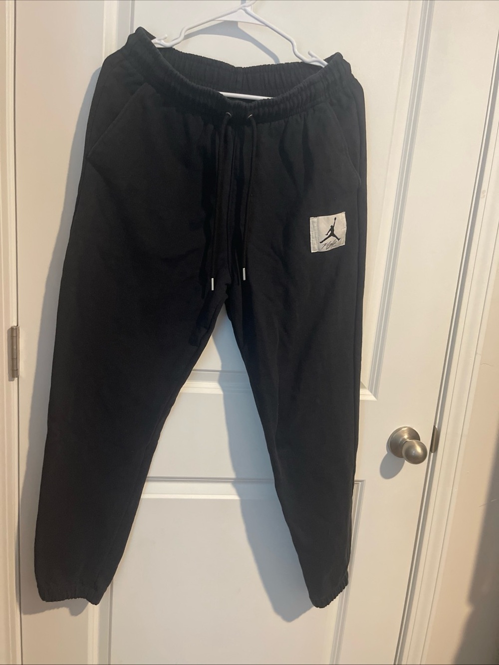 Michael Jordan Men's M Black Jogger Pants 2 front slide pockets 1 Back Zip pock